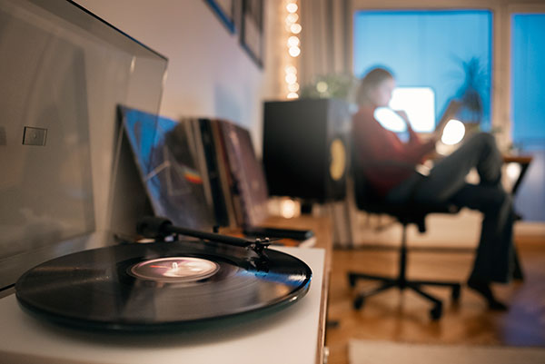 High-End Audio Turntable